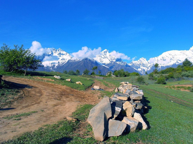 西藏吉隆沟风景图片