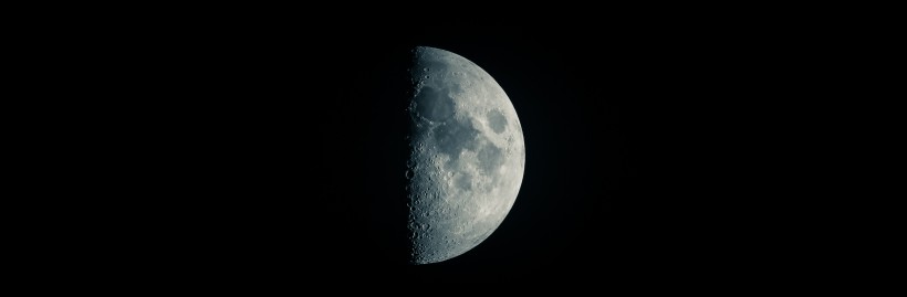 美丽的月球图片