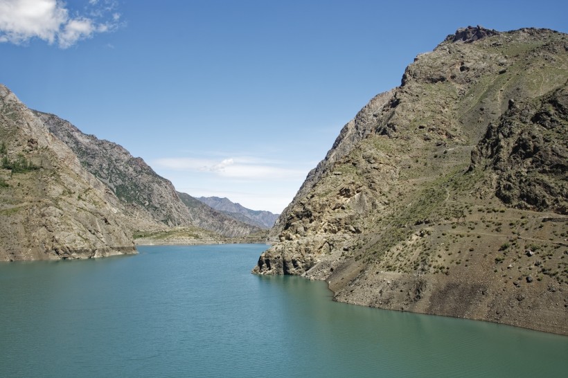 塔吉克斯坦山脉自然风景图片