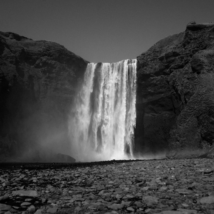 冰岛共和国斯科加瀑布图片