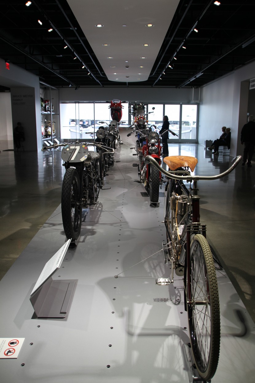 美国彼德森汽车博物馆图片
