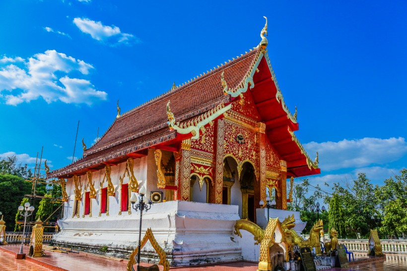 泰国查龙寺建筑风景图片