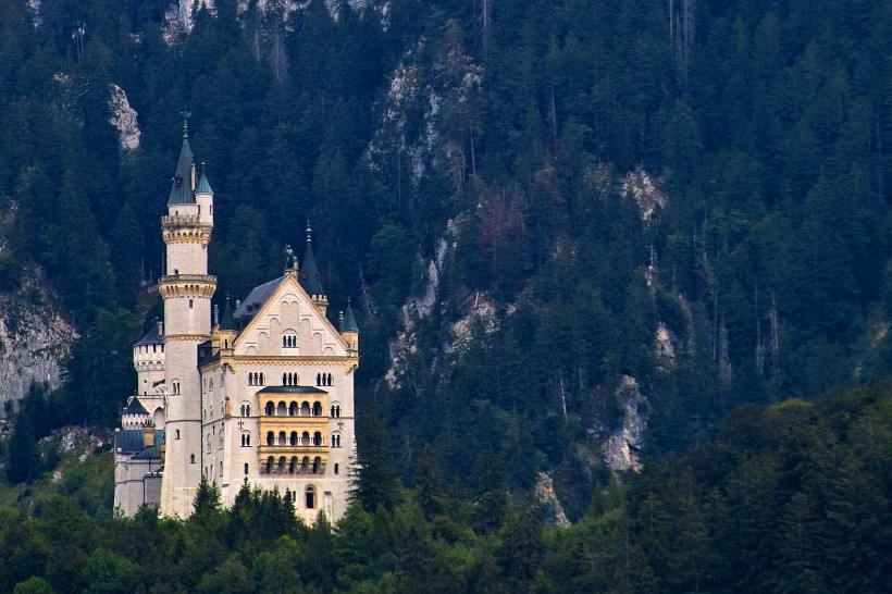 德国巴伐利亚新天鹅城堡建筑风景图片