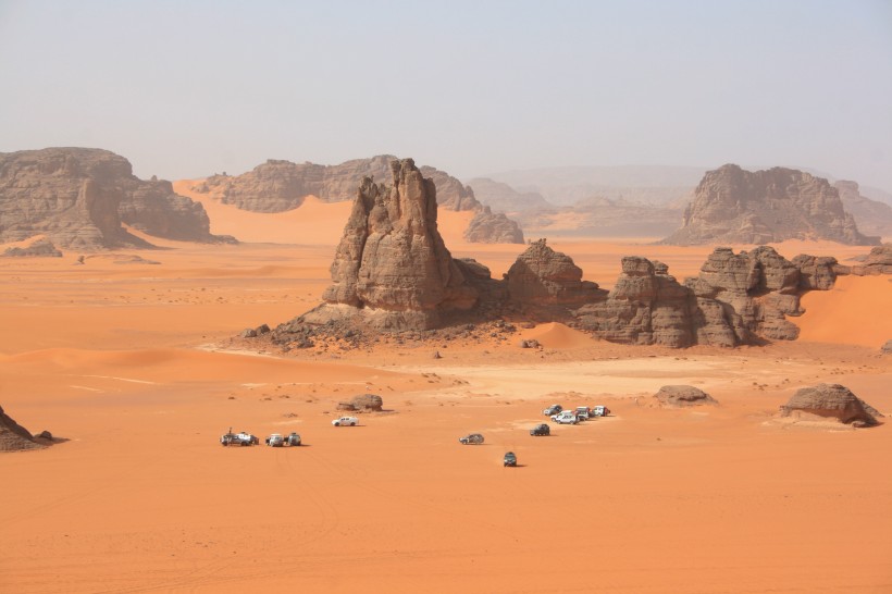 广阔无垠的撒哈拉沙漠风景图片
