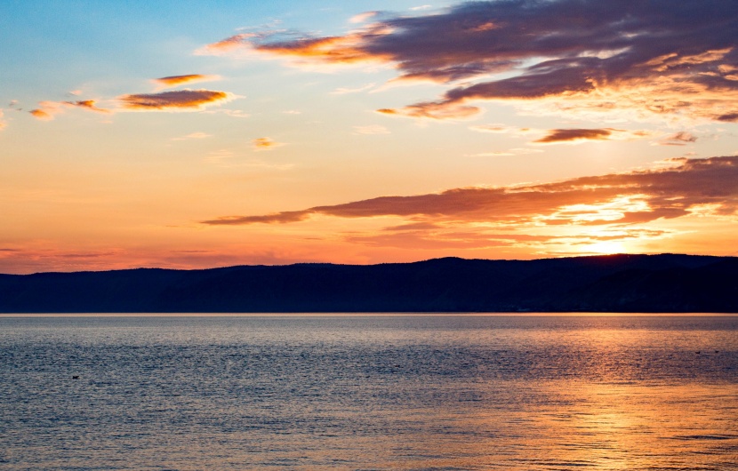 俄罗斯贝加尔湖自然风景图片