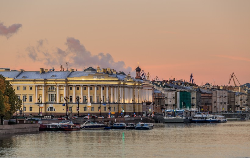 俄罗斯圣彼得堡城市风景图片