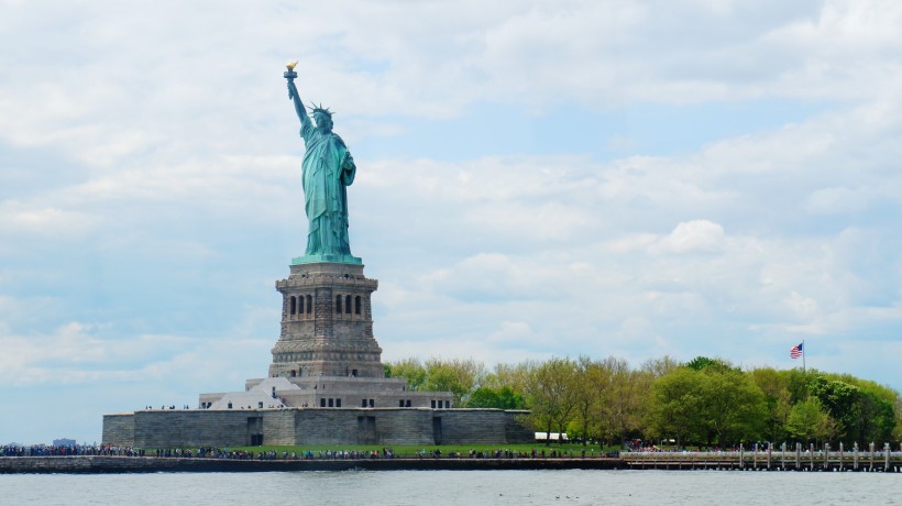 美国自由女神铜像国家纪念碑建筑风景图片