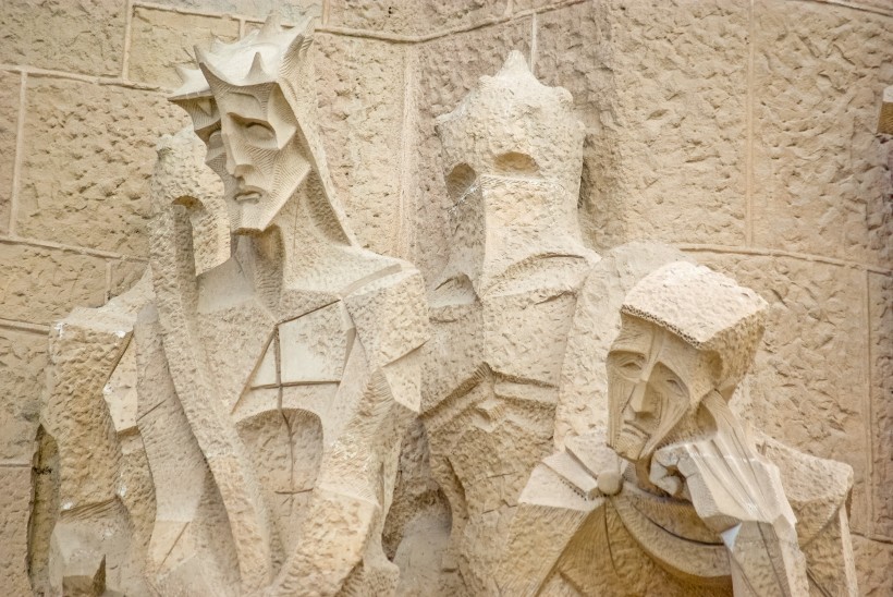 西班牙巴塞罗那圣家族大教堂建筑风景图片