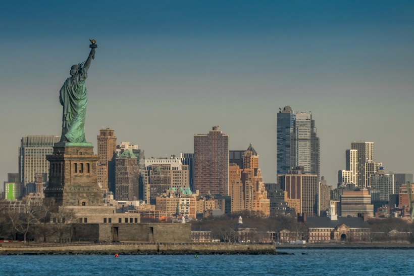 美国自由女神铜像国家纪念碑建筑风景图片