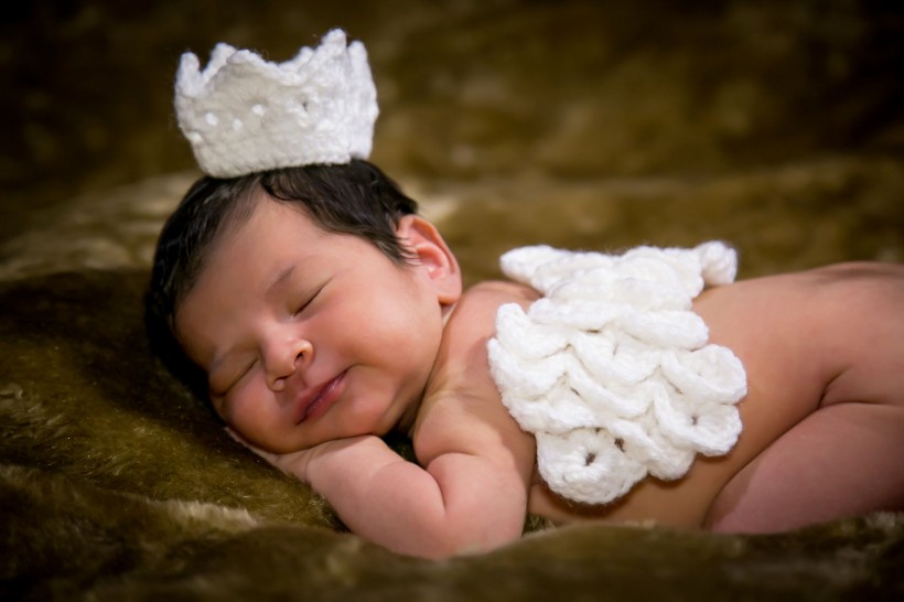熟睡中的婴儿宝宝图片