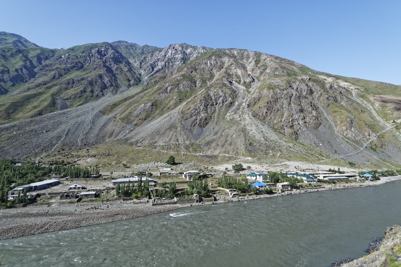 塔吉克斯坦山脉风景图片