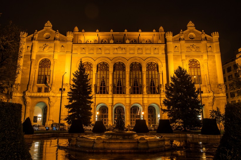 匈牙利首都布达佩斯夜景图片