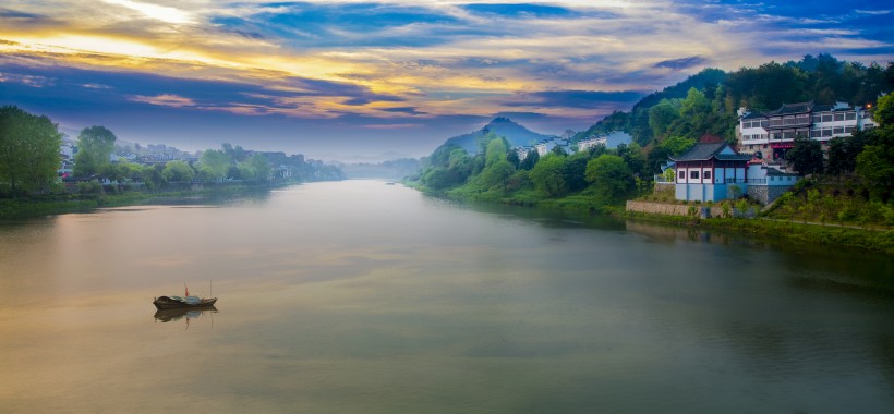 安徽新安江水上风景图片