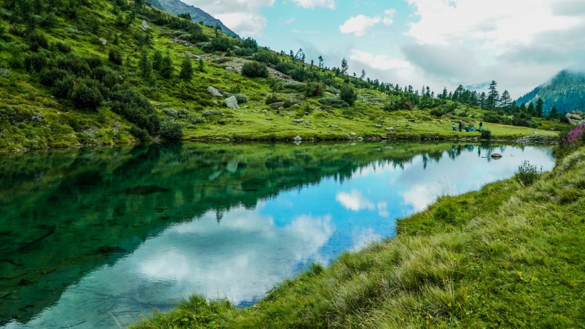 土耳其绿色山脉风景图片