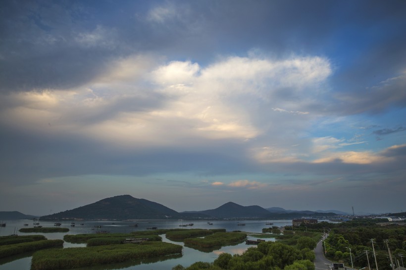 江苏太湖夕阳风景图片