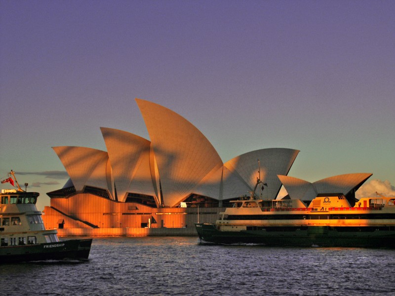 不同视角的悉尼歌剧院图片