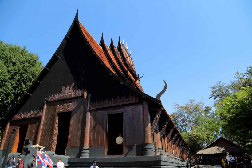 泰国黑庙风景图片