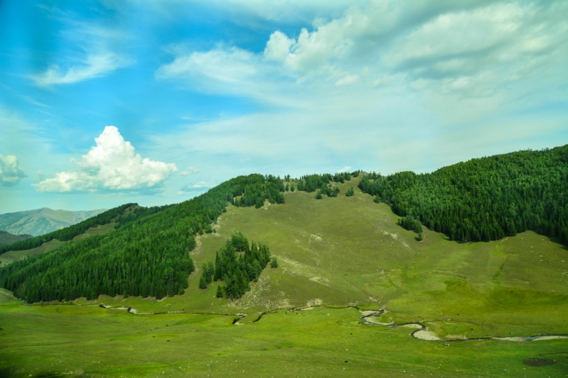 新疆禾木风景图片