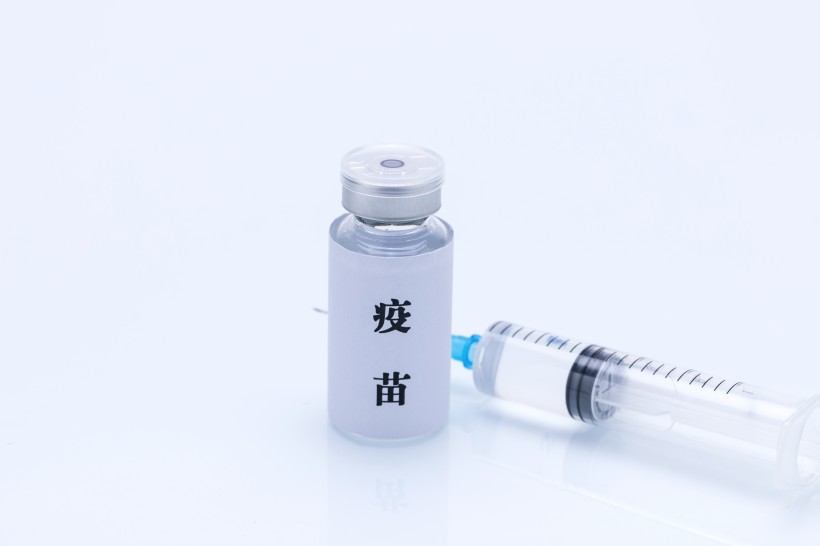 白色疫苗瓶子图片