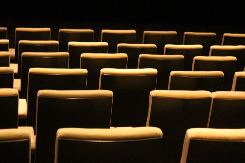 电影院的座椅图片