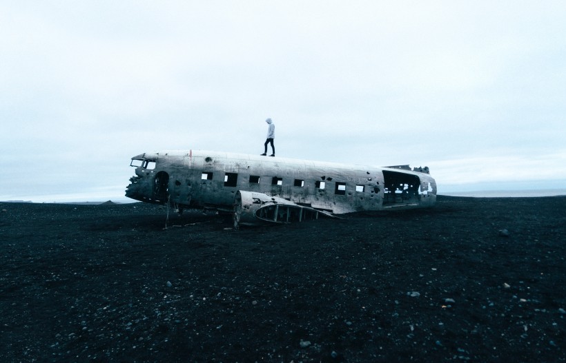 飞机残骸图片
