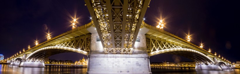 高架大桥美丽夜景图片