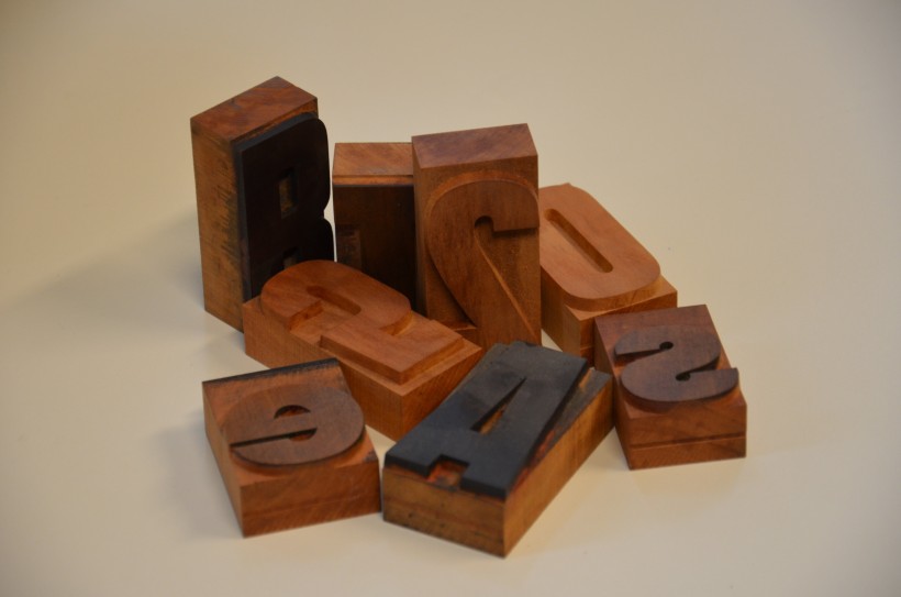 印刷用木质字母图片