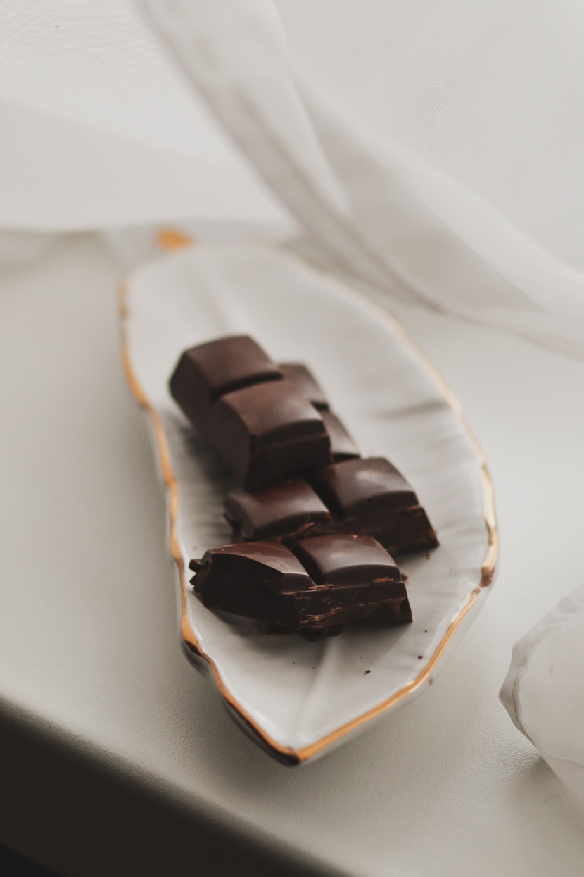 棕色香甜的巧克力图片
