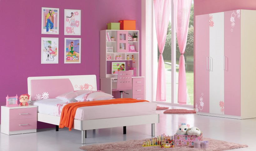 色彩缤纷的卧室装修图片