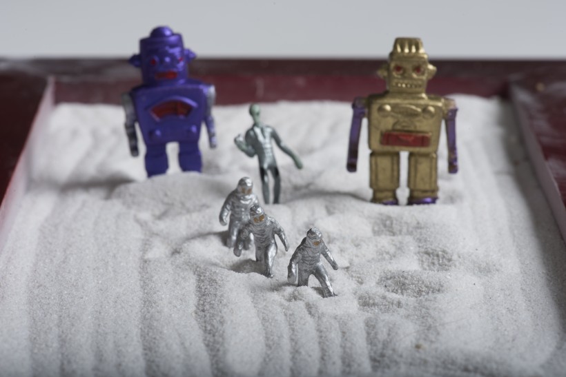 微型机器人模型玩具图片