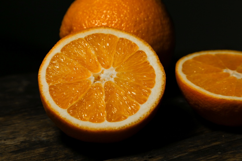 酸甜多汁的橙子图片