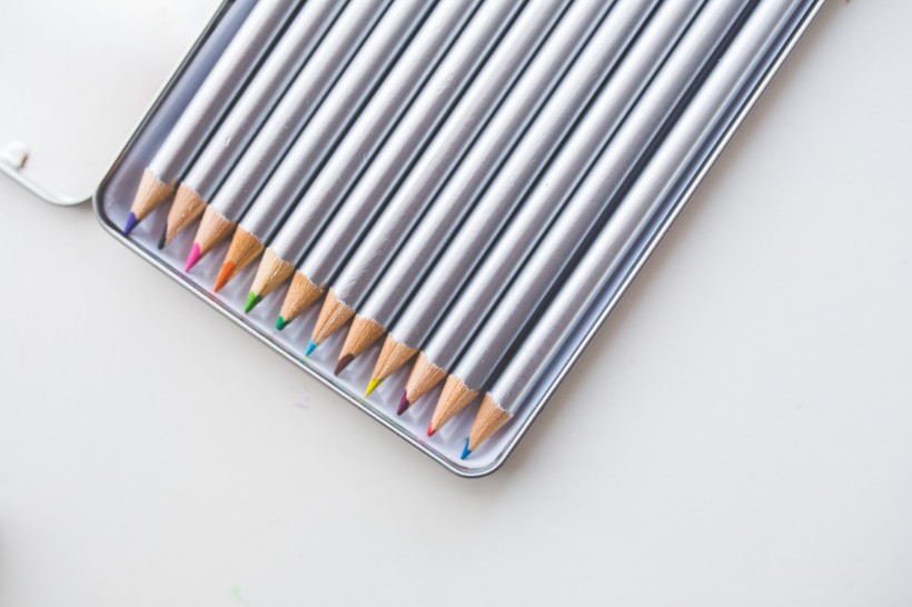 多彩的铅笔图片
