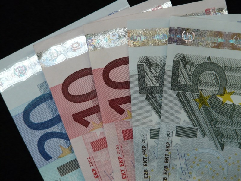 欧元钞票图片