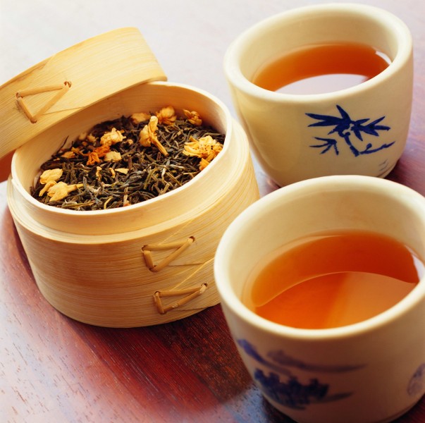 经典的中式茶杯图片