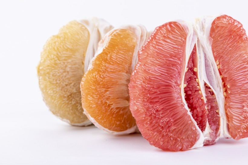 新鲜美味的蜜柚肉图片