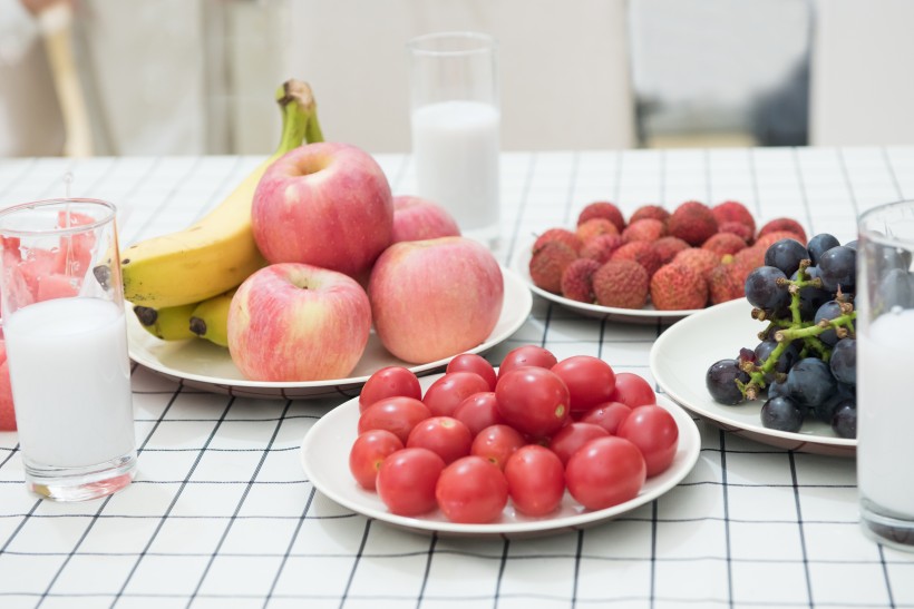 夏季香甜可口的水果图片