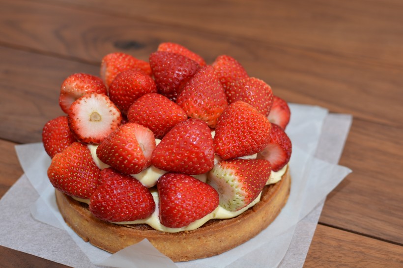水果草莓蛋糕图片