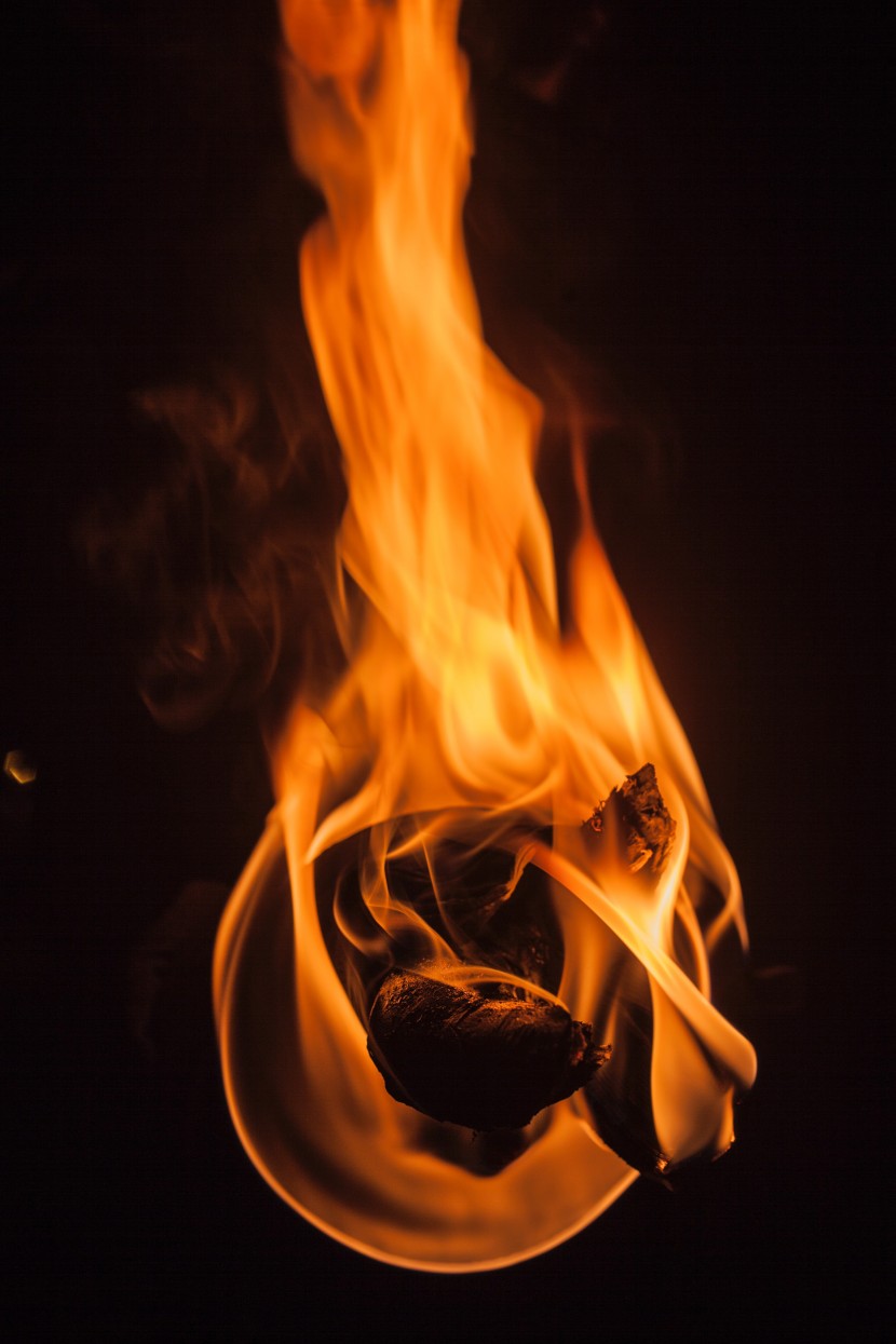 燃烧的火焰素材图片