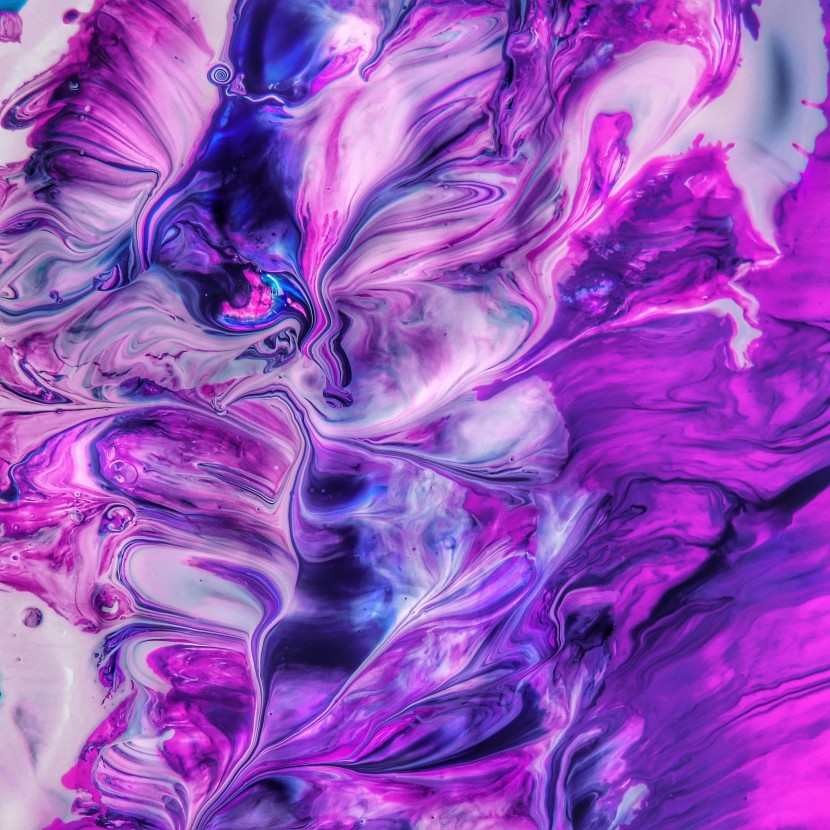 紫色系的丙烯画图片