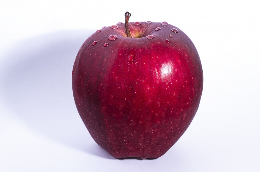 富含维生素的红苹果图片