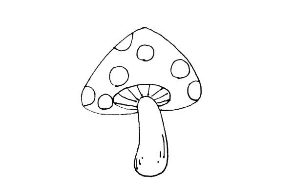 第四步：在竖的椭圆里面加上纹理，横的椭圆形里面画上一些小斜线，外围三角形里面，画上一些圆圈和半圆来装饰蘑菇。
