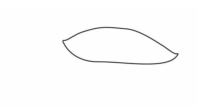 1.小朋友先画龟壳，这个形状略像唇形呀