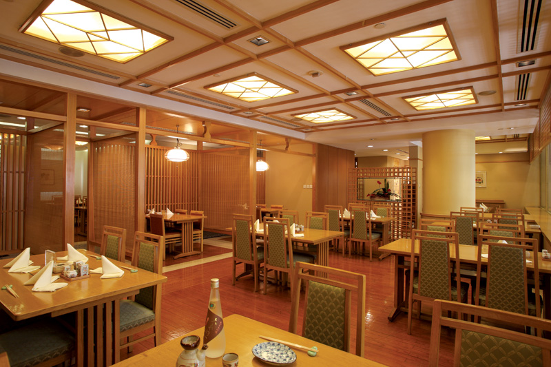 花筐日本餐厅装潢设计图片