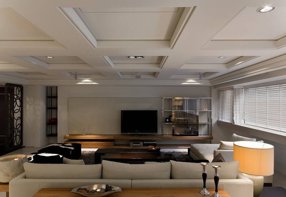 现代简约客厅吊顶沙发设计案例