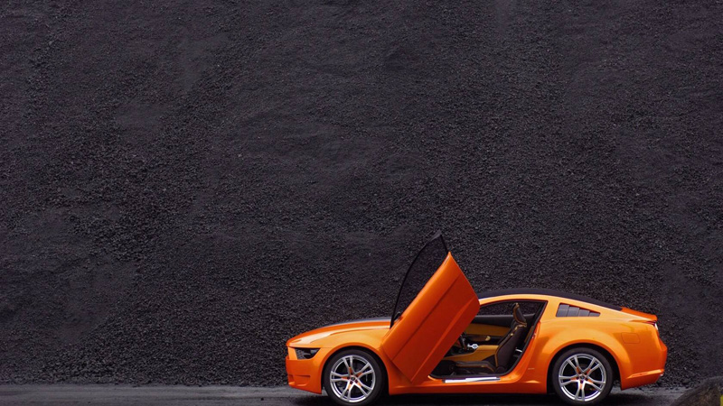 时尚帅气橙色福特野马跑车图片