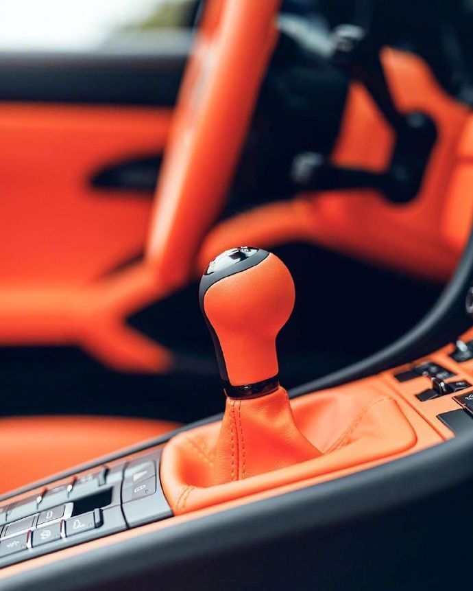 保时捷Porsche Speedster 橘色，太有型了