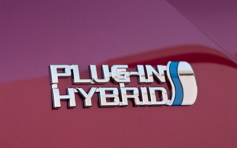 丰田NS4Plug-in Hybrid汽车图片