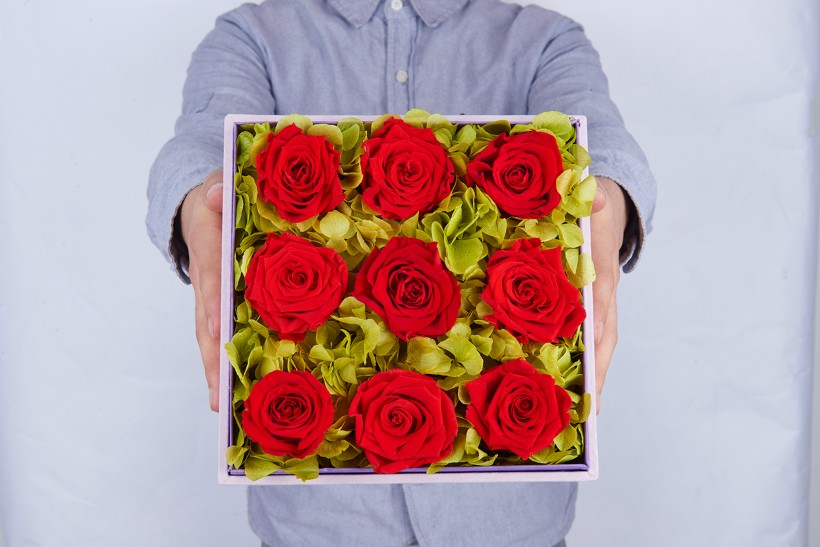 漂亮的鲜花礼盒图片