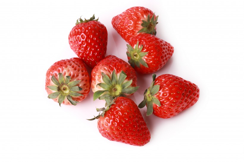 一组新鲜的大草莓图片
