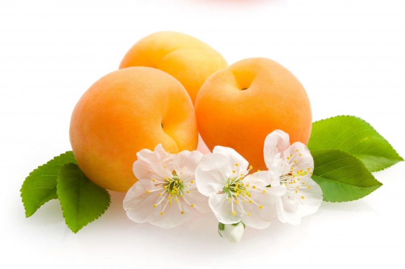 一组汁多味甜的杏子图片欣赏